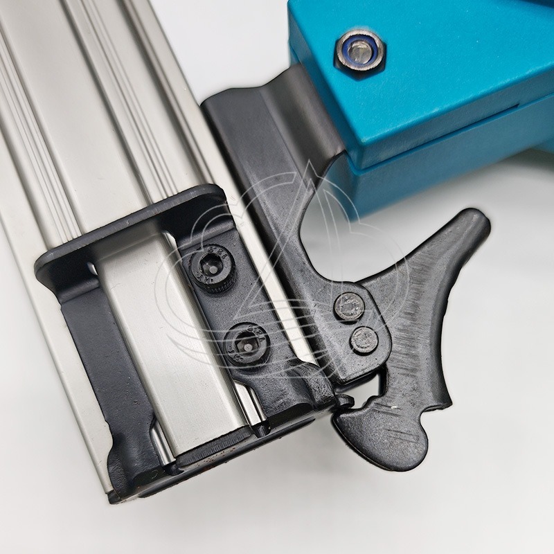 Chiodatrice a Batteria F30 con - Nail Gun Brad recensione e prezzo